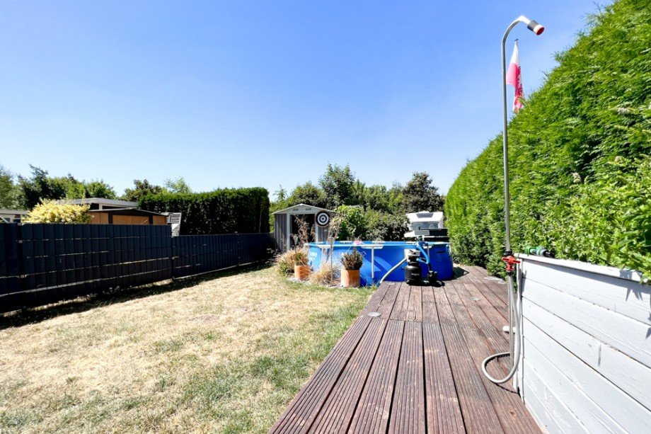 Kleiner pfelgeleichter Graten nur ohne Pool Reihenmittelhaus Erfurt/ Frienstedt