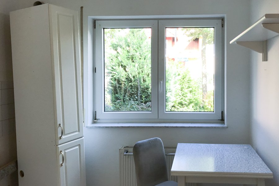 K�chenfenster zum Vorgarten Doppelhaush�lfte Erfurt/ Salomonsborn