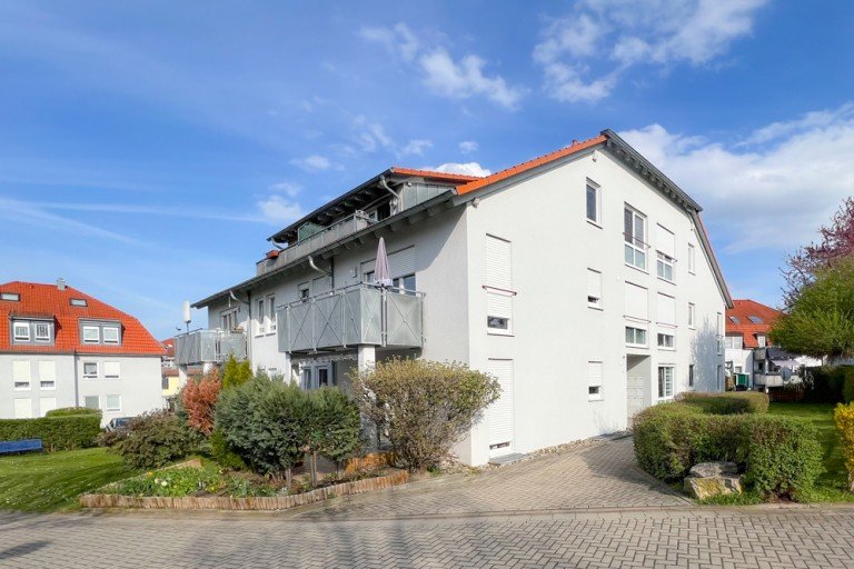 Erfurt Urbich Mietwohnung Erfurt / Urbich Dachgeschosswohnung H�bsche Dachgeschosswohnung mit Balkon & SP in Erfurt/ Urbich