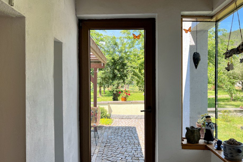 Windfang zur Gartenseite Haus Saalfeld/Saale / Remsch�tz