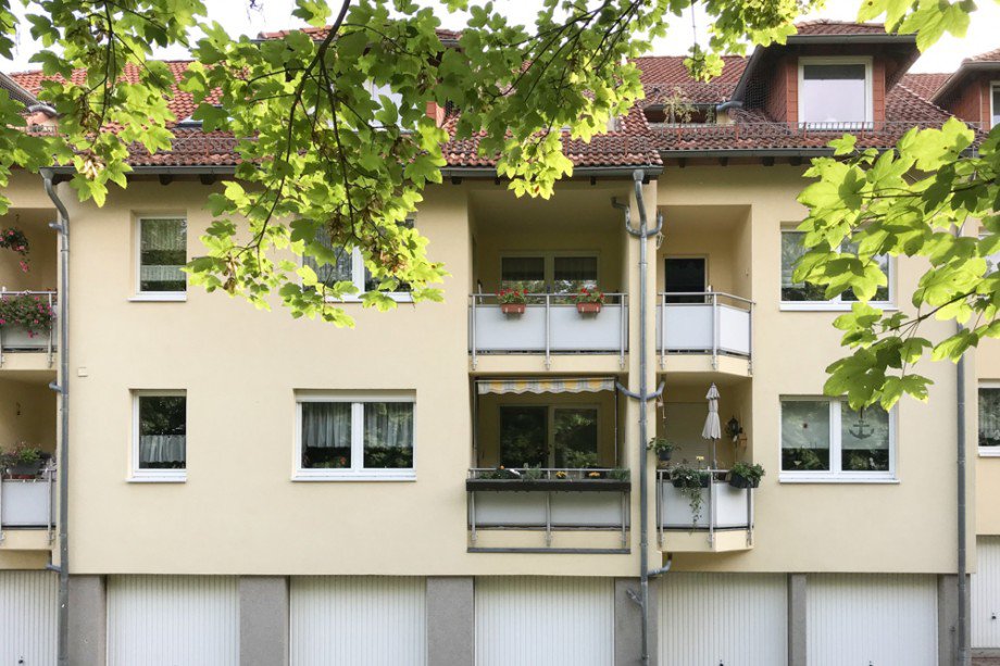 Etagenwohnung mt Balkon Etagenwohnung Erfurt / Niedernissa